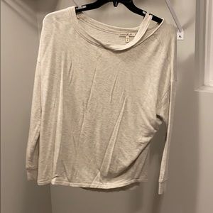 Express one eleven crewneck with cut in the neck